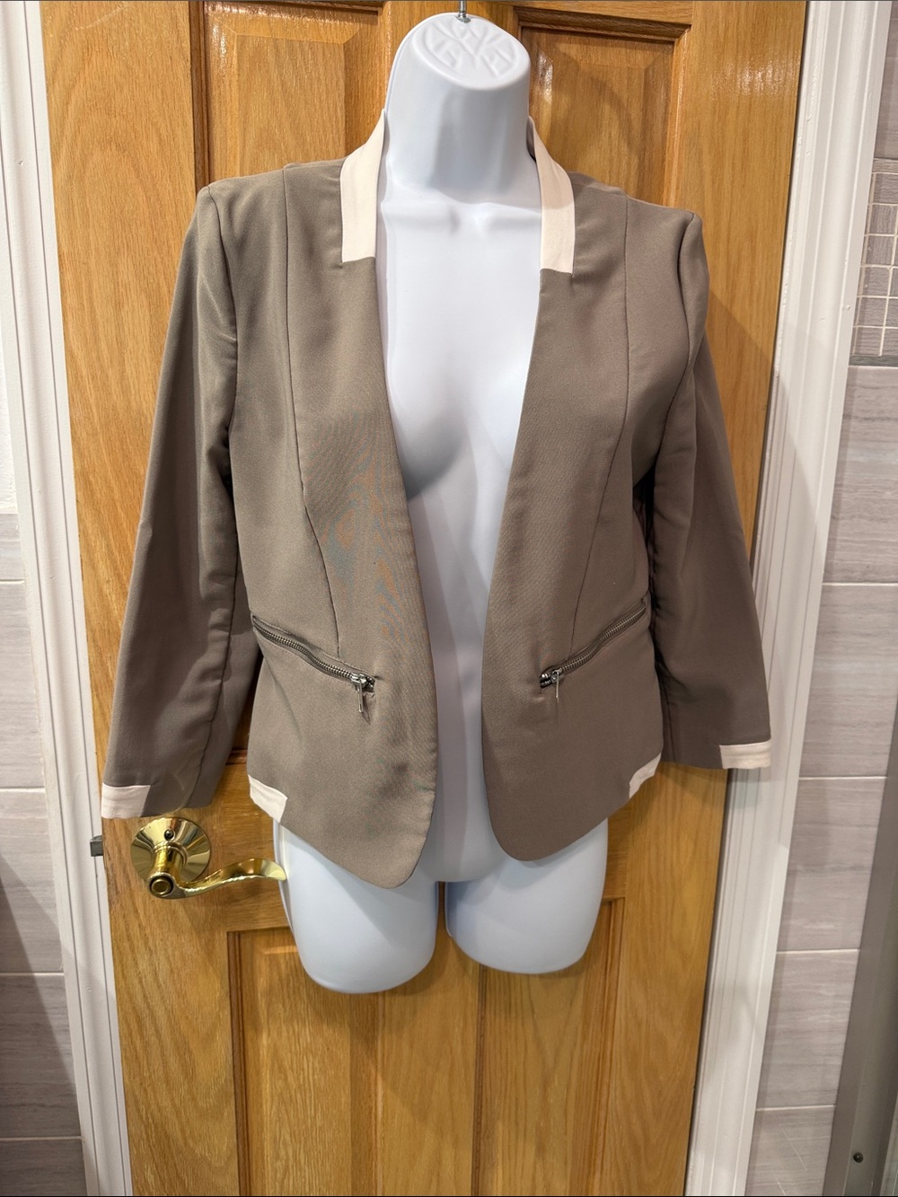 W118 by Walter Baker Taupe Blazer with Cream Trim